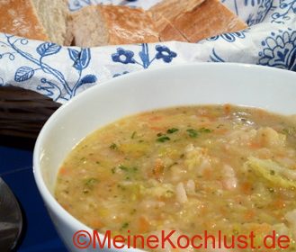 Bohnensuppe nach Römer Art