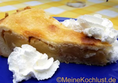 Gedeckter Apfelkuchen